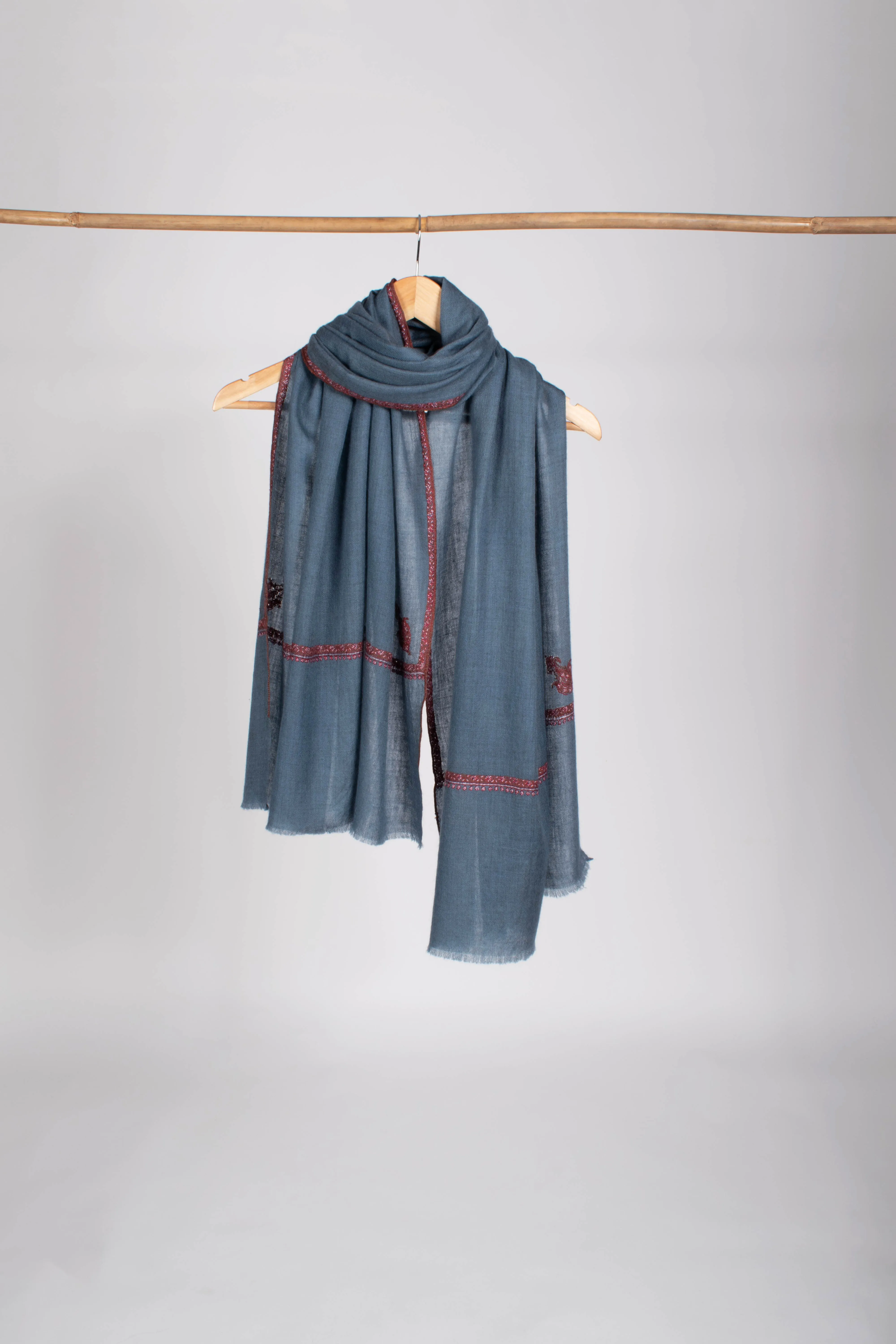 Aegean Handloomed Lightweight Cashmere Scarf - CHILTERN