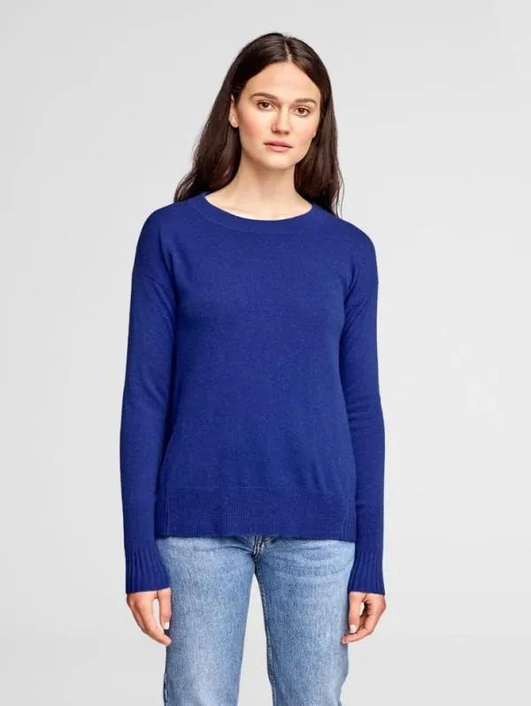 White   Warren- Circular Hem Crewneck Zen Blue Heather